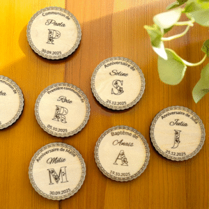 Magnets anniversaire / baptême personnalisés en bois 