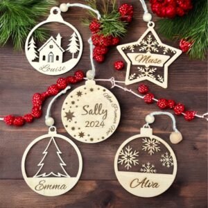 Boule de noël personnalisée en bois